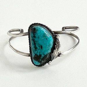 Vintage Turquoise Cuff Bracelet Sterling Silver Southwest Jewelry